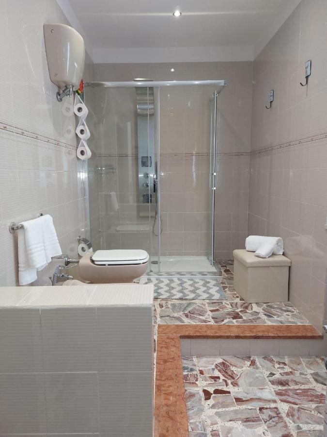 Pepe Rosa Acomodação com café da manhã Termoli Exterior foto