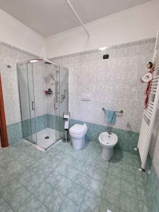 Pepe Rosa Acomodação com café da manhã Termoli Exterior foto